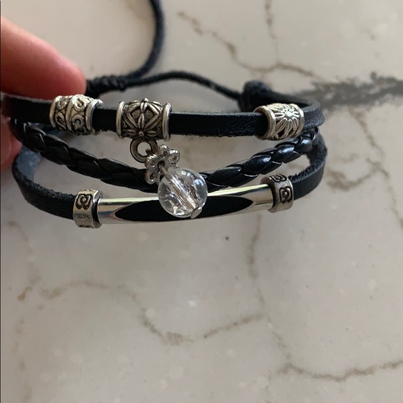 Ladies black and silver adjustable bracket - Picture 4 of 4